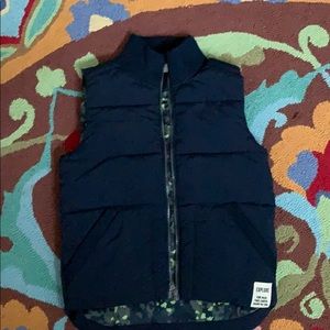New boys puffer vest